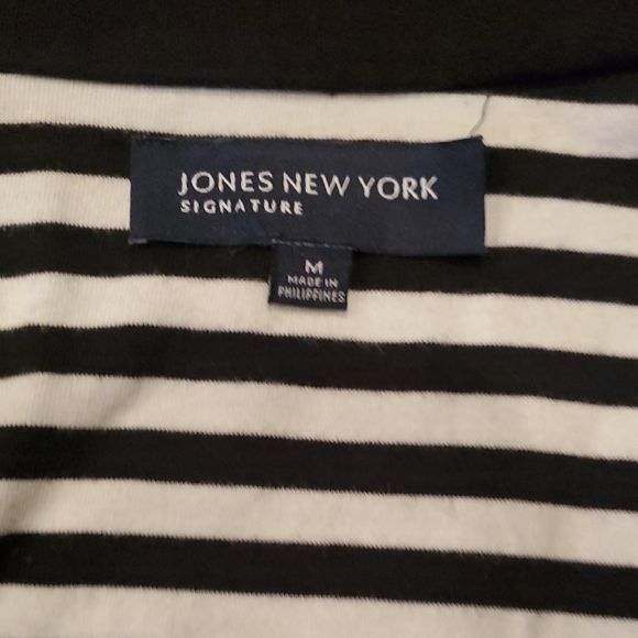 JONES NEW YORK Women's Black Jacket with White Stitching. Size Medium. - Picture 6 of 7